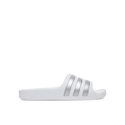 Klapki adidas adilette Aqua K F35555 Biały ze sklepu eobuwie.pl w kategorii Klapki dziecięce - zdjęcie 182083930