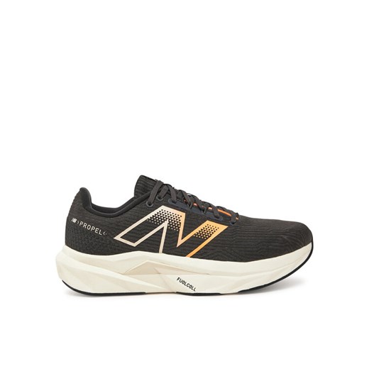 Buty do biegania New Balance FuelCell Propel v5 MFCPRCB5 Czarny ze sklepu eobuwie.pl w kategorii Buty sportowe męskie - zdjęcie 182084874
