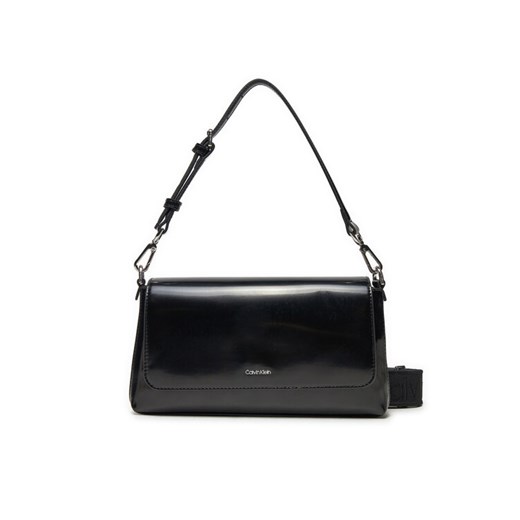 Torebka Calvin Klein Ck Must Conv Shoulder Bag_Shiny K60K612885 Czarny ze sklepu eobuwie.pl w kategorii Torebki damskie - zdjęcie 182088292