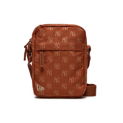 Saszetka New Era Monogram Side Nyy 60503775 Brązowy ze sklepu eobuwie.pl w kategorii Saszetki - zdjęcie 182089922