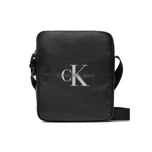 Saszetka Calvin Klein Jeans Monogram Soft Reporter 22 K50K511503 Czarny ze sklepu eobuwie.pl w kategorii Torby męskie - zdjęcie 182091740