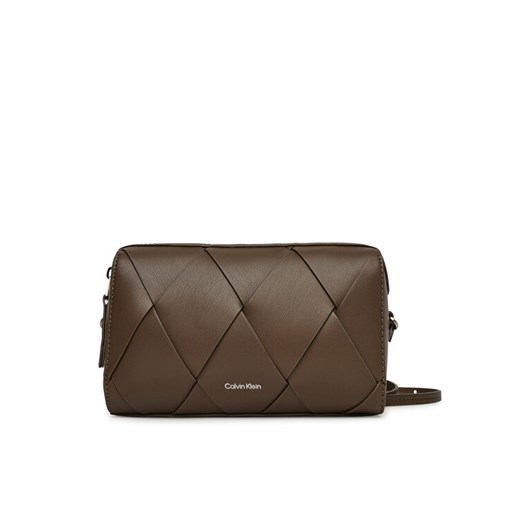 Torebka Calvin Klein Ck Woven Camera Bag K60K613002 Brązowy ze sklepu eobuwie.pl w kategorii Listonoszki - zdjęcie 182096653