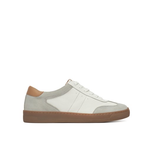 Sneakersy Lasocki WI16-D557-03 Biały ze sklepu eobuwie.pl w kategorii Buty sportowe damskie - zdjęcie 182098912