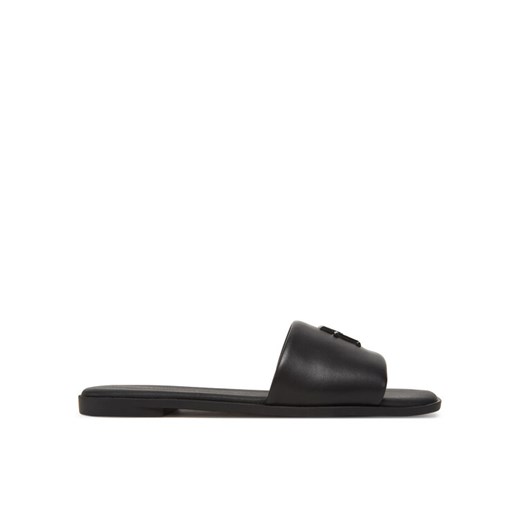 Klapki Tommy Hilfiger Th Logo Hardware Leather Mule FW0FW08806 Czarny ze sklepu eobuwie.pl w kategorii Klapki damskie - zdjęcie 182099023