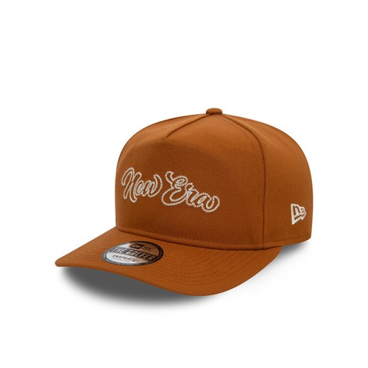 Czapka z daszkiem New Era Chain Stitch Golfer 60580852 Brązowy ze sklepu eobuwie.pl w kategorii Czapki z daszkiem damskie - zdjęcie 182099544