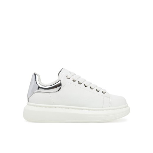 Sneakersy GOE RR2N4001 Biały ze sklepu eobuwie.pl w kategorii Buty sportowe damskie - zdjęcie 182099714
