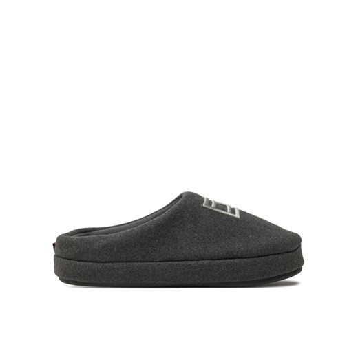 Kapcie Tommy Hilfiger Flag Warm Felt House Shoe FM0FM05227 Granatowy ze sklepu eobuwie.pl w kategorii Kapcie męskie - zdjęcie 182100250