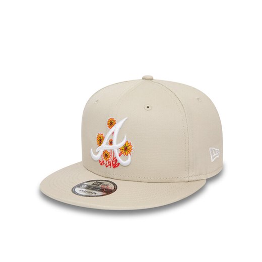 Czapka z daszkiem New Era Flower Icon 950 Braves 60435106 Beżowy ze sklepu eobuwie.pl w kategorii Czapki z daszkiem męskie - zdjęcie 182100320