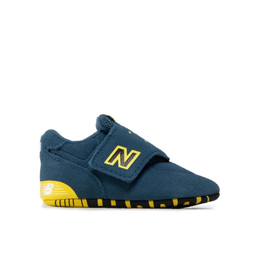 Kapcie New Balance CV574CHL Granatowy ze sklepu eobuwie.pl w kategorii Buciki niemowlęce - zdjęcie 182108242
