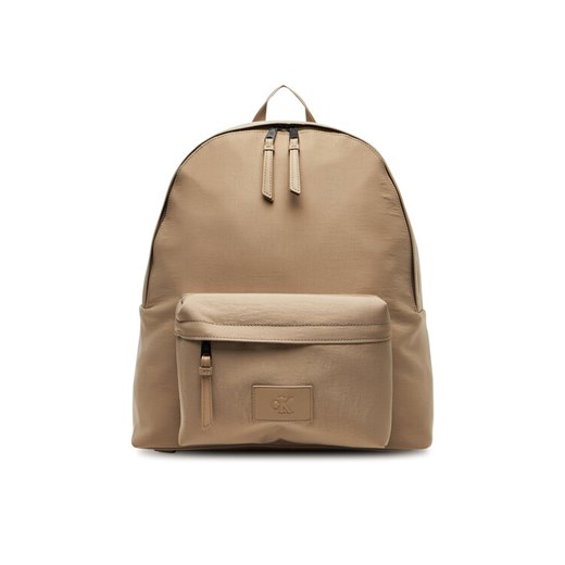 Plecak Calvin Klein Jeans Metro Nylon Backpack 43 Ny LV04G3131G Beżowy ze sklepu eobuwie.pl w kategorii Plecaki - zdjęcie 182113483