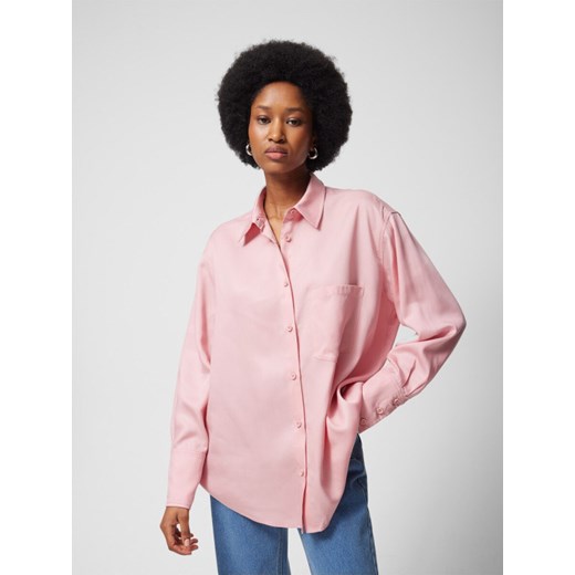 Damska koszula oversize Outhorn OTHWSS24TSHIF038 - różowa Outhorn S Sportstylestory.com