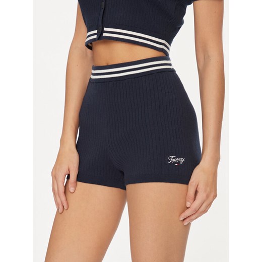 Tommy Jeans Szorty materiałowe Script DW0DW17781 Granatowy Slim Fit ze sklepu MODIVO w kategorii Szorty - zdjęcie 182594004