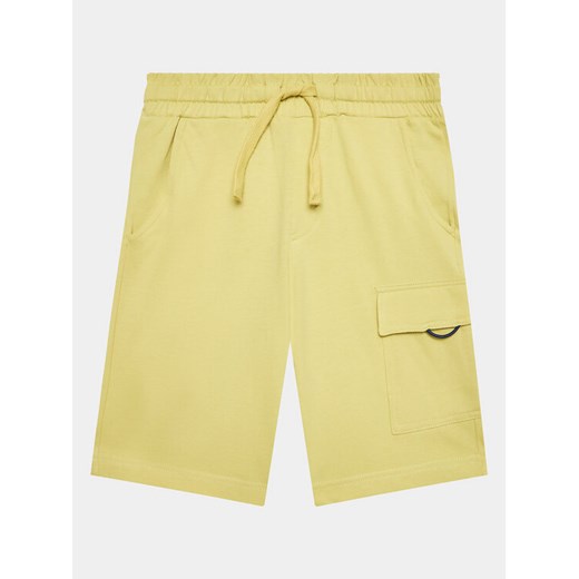 United Colors Of Benetton Szorty materiałowe 3BL0C901U Żółty Regular Fit ze sklepu MODIVO w kategorii Spodenki chłopięce - zdjęcie 182594950