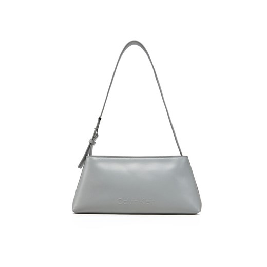 Calvin Klein Torebka Embossed Logo Shoulder Bag K60K612550 Szary ze sklepu MODIVO w kategorii Torebki damskie - zdjęcie 182594991