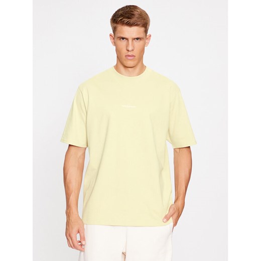 New Balance T-Shirt Athletics Linear T-Shirt MT33560 Brązowy Regular Fit ze sklepu MODIVO w kategorii T-shirty męskie - zdjęcie 182595074