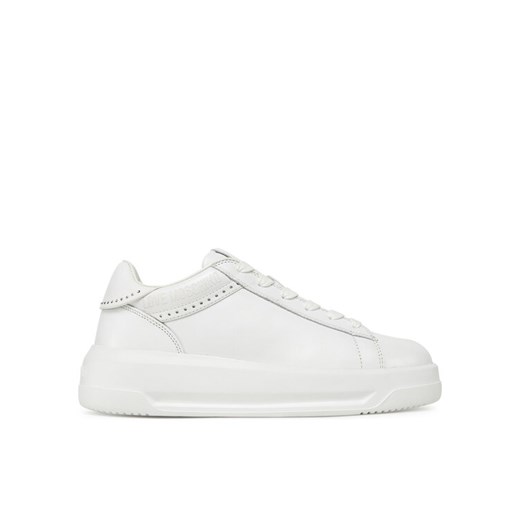 LOVE MOSCHINO Sneakersy JA15535G0MIA0100 Biały ze sklepu MODIVO w kategorii Buty sportowe damskie - zdjęcie 182595994