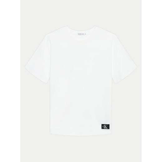 Calvin Klein Jeans T-Shirt IB0IB02029 Biały Relaxed Fit ze sklepu MODIVO w kategorii T-shirty chłopięce - zdjęcie 182596214