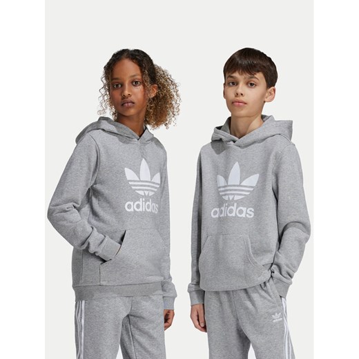 adidas Bluza Trefoil IY7442 Szary Regular Fit ze sklepu MODIVO w kategorii Bluzy chłopięce - zdjęcie 182598083