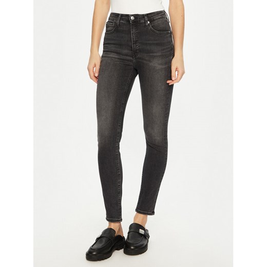 Calvin Klein Jeans Jeansy J20J224493 Czarny Skinny Fit ze sklepu MODIVO w kategorii Jeansy damskie - zdjęcie 182599090