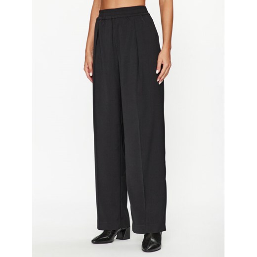 Samsøe Samsøe Spodnie materiałowe Julia F23100048 CLR000021 Czarny Relaxed Fit ze sklepu MODIVO w kategorii Spodnie damskie - zdjęcie 182599612