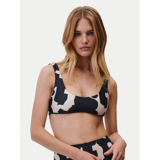 Undress Code Góra od bikini Castaway 700 Czarny ze sklepu MODIVO w kategorii Stroje kąpielowe - zdjęcie 182600003