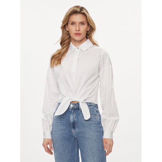 Guess Koszula W4RH59 WE2Q0 Biały Slim Fit ze sklepu MODIVO w kategorii Koszule damskie - zdjęcie 182600340