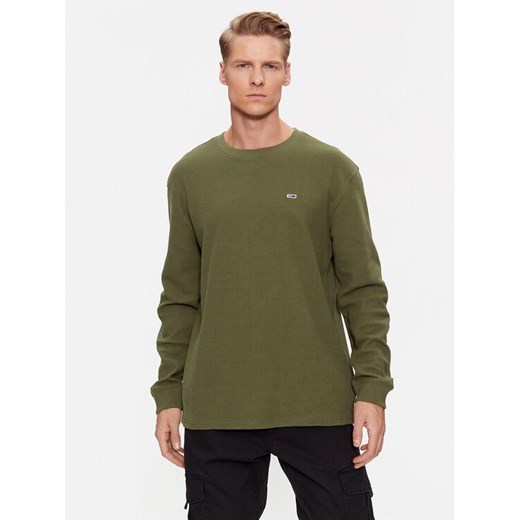 Tommy Jeans Longsleeve DM0DM15041 Zielony Classic Fit ze sklepu MODIVO w kategorii T-shirty męskie - zdjęcie 182600683