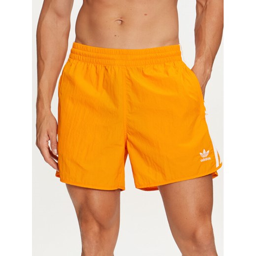 adidas Szorty sportowe adicolor Classics Sprinter IZ2418 Żółty Regular Fit ze sklepu MODIVO w kategorii Spodenki męskie - zdjęcie 182601763