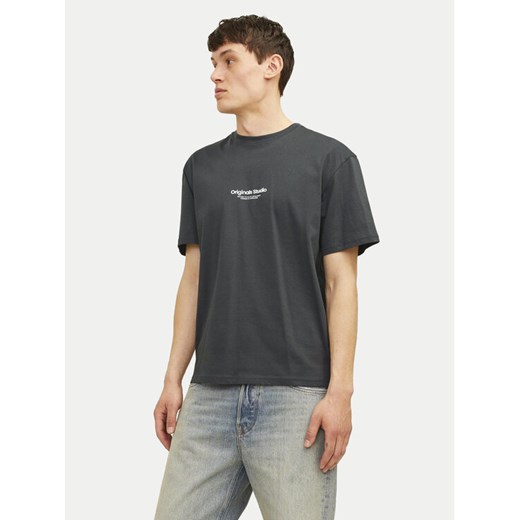Jack&Jones T-Shirt Vesterbro 12240121 Szary Relaxed Fit ze sklepu MODIVO w kategorii T-shirty męskie - zdjęcie 182601972