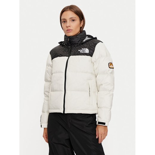 The North Face Kurtka puchowa 1996 Retro Nuptse NF0A3XEO Beżowy Regular Fit ze sklepu MODIVO w kategorii Kurtki damskie - zdjęcie 182602031