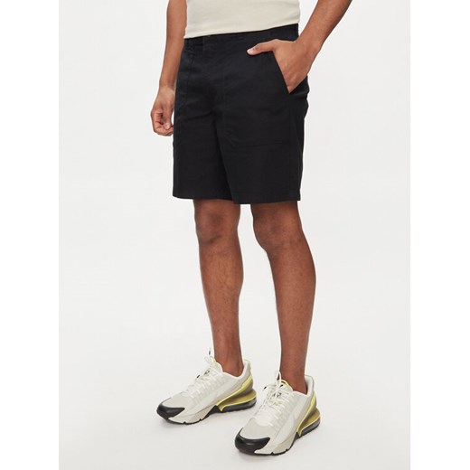 Columbia Szorty materiałowe Flex Roc™ Utility 2072761 Czarny Regular Fit ze sklepu MODIVO w kategorii Spodenki męskie - zdjęcie 182602333