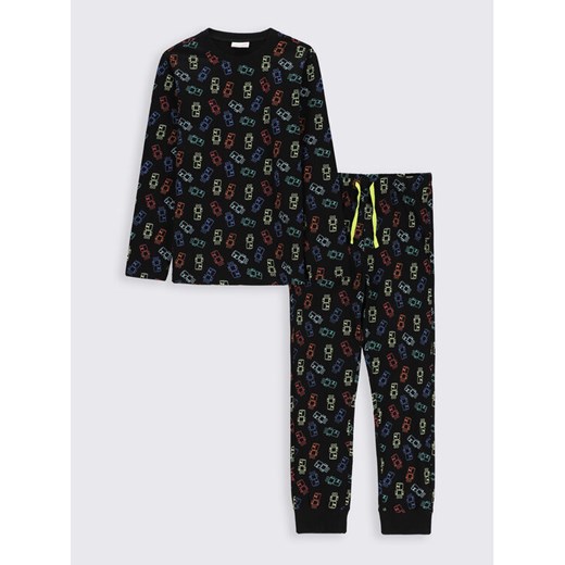 Coccodrillo Piżama ZC2448114PJS Czarny Regular Fit ze sklepu MODIVO w kategorii Piżamy dziecięce - zdjęcie 182602394