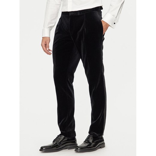 Hugo Spodnie materiałowe Getlin242E1X 50524910 Czarny Slim Fit ze sklepu MODIVO w kategorii Spodnie męskie - zdjęcie 182603410