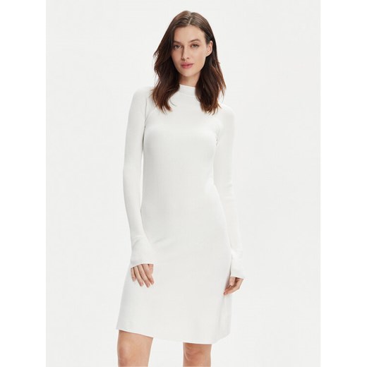 Max Mara Leisure Sukienka dzianinowa Pireo 2416321017 Biały Regular Fit ze sklepu MODIVO w kategorii Sukienki - zdjęcie 182606350