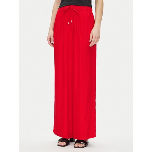 Calvin Klein Spodnie materiałowe LV044B932G Czerwony Wide Leg ze sklepu MODIVO w kategorii Spodnie damskie - zdjęcie 182607483