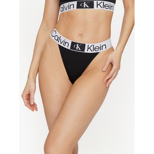 Calvin Klein Underwear Stringi 000QF7721E Czarny ze sklepu MODIVO w kategorii Majtki damskie - zdjęcie 182609240