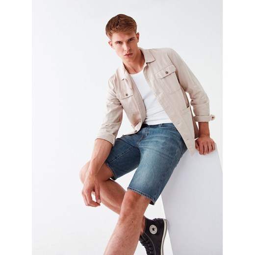 Levi's® Szorty jeansowe 405 Standard 398640101 Granatowy Straight Fit ze sklepu MODIVO w kategorii Spodenki męskie - zdjęcie 182609462