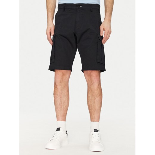 Gant Szorty materiałowe 205069 Czarny Relaxed Fit ze sklepu MODIVO w kategorii Spodenki męskie - zdjęcie 182609553