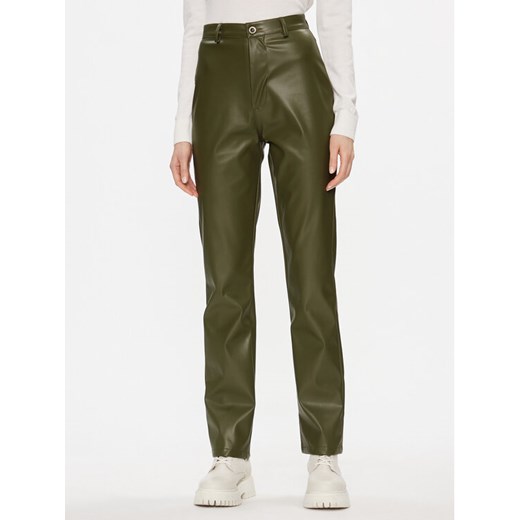 Brave Soul Spodnie z imitacji skóry LTRW-225MILEYKHA Khaki Regular Fit ze sklepu MODIVO w kategorii Spodnie damskie - zdjęcie 182610262