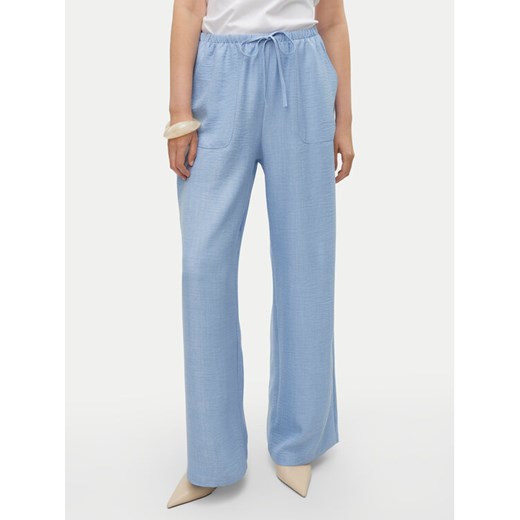 Vero Moda Spodnie materiałowe Melaney 10316385 Niebieski Loose Fit ze sklepu MODIVO w kategorii Spodnie damskie - zdjęcie 182610302