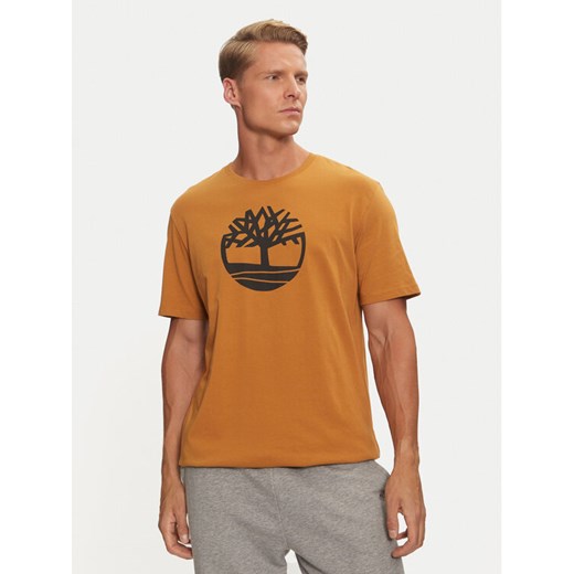 Timberland T-Shirt TB0A2C2R Brązowy Regular Fit ze sklepu MODIVO w kategorii T-shirty męskie - zdjęcie 182610594