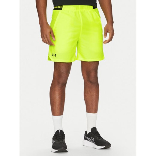 Under Armour Szorty sportowe Vanish Woven 6in 1373718 Żółty Regular Fit ze sklepu MODIVO w kategorii Spodenki męskie - zdjęcie 182611304