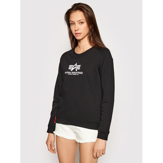 Alpha Industries Bluza New Basic 196031 Czarny Regular Fit ze sklepu MODIVO w kategorii Bluzy damskie - zdjęcie 182612682