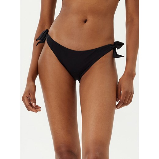 Chantelle Dół od bikini Icon C16VA5 Czarny ze sklepu MODIVO w kategorii Stroje kąpielowe - zdjęcie 182613791