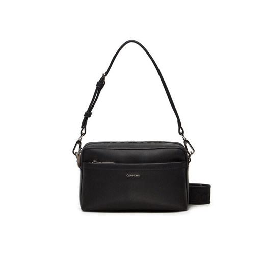 Calvin Klein Torebka C Must Convertible K60K612901 Czarny ze sklepu MODIVO w kategorii Listonoszki - zdjęcie 182617011