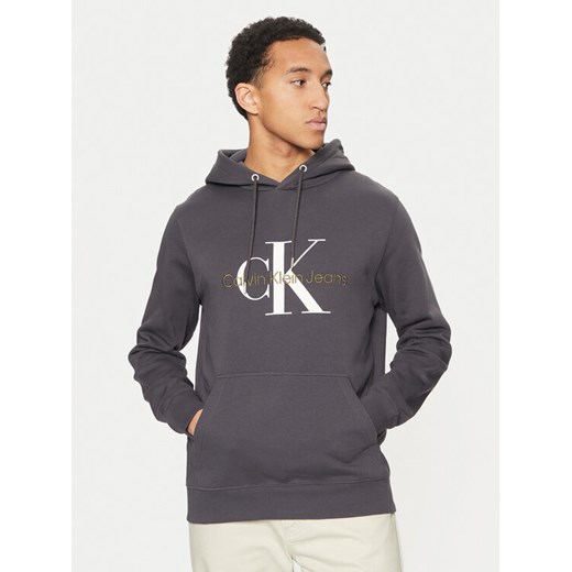 Calvin Klein Jeans Bluza J30J320805 Szary Regular Fit ze sklepu MODIVO w kategorii Bluzy męskie - zdjęcie 182617093