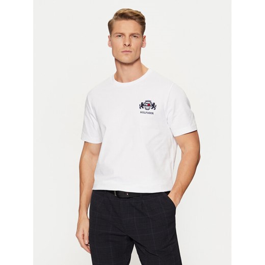 Tommy Hilfiger T-Shirt MW0MW38076 Biały Regular Fit ze sklepu MODIVO w kategorii T-shirty męskie - zdjęcie 182617674