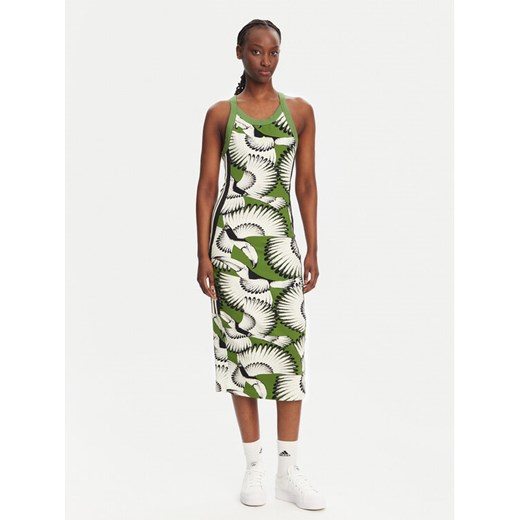 adidas Sukienka codzienna FARM Premium JD6314 Zielony Slim Fit ze sklepu MODIVO w kategorii Sukienki - zdjęcie 182619173