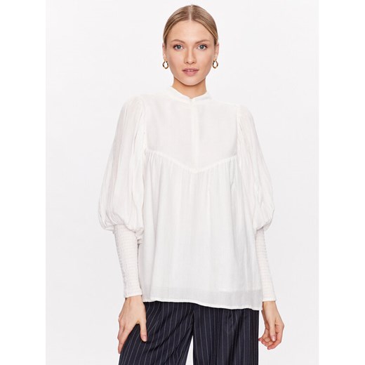 Bruuns Bazaar Bluzka Viola Leah BBW3155 Biały Regular Fit ze sklepu MODIVO w kategorii Bluzki damskie - zdjęcie 182619674