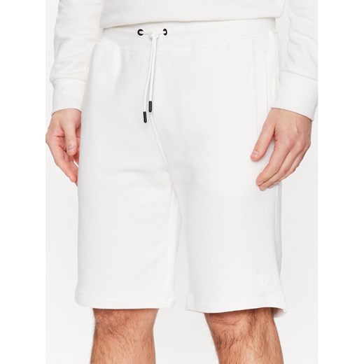 Guess Szorty sportowe Aldwin Z2YD04 KAIJ1 Biały Slim Fit ze sklepu MODIVO w kategorii Spodenki męskie - zdjęcie 182620722